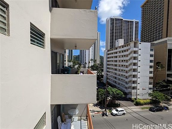 4th image of 236 Liliuokalani Ave APT 703
