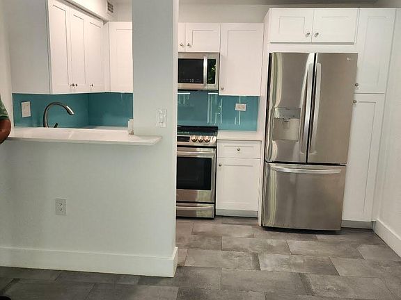 2nd image of 1720 NW North River Dr APT 513