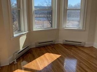 73 Park Dr #15-3, Boston, MA 02215