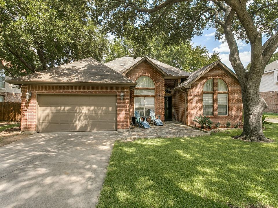 1st image of 548 Dove Creek Pl