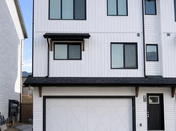 1025 Secord Promenade NW, Edmonton, AB