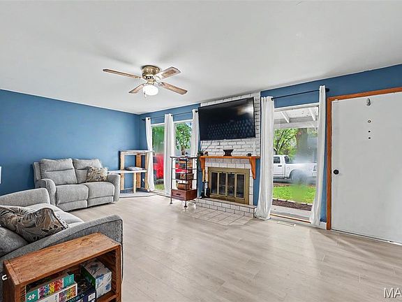 5th image of 1767 Williamsburg Dr