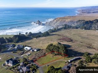 14610 Cypress Point Rd, Manchester, CA 95459