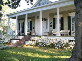 209 E Broadway St, Jefferson, TX 75657
