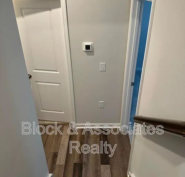 608 Gimari Dr — Photo 40