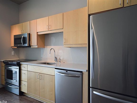 2nd image of 315 Rock St APT 804