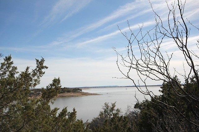 2nd image of 6B Water Way
