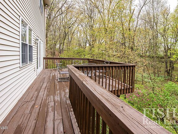 5th image of 17 Woodside Dr