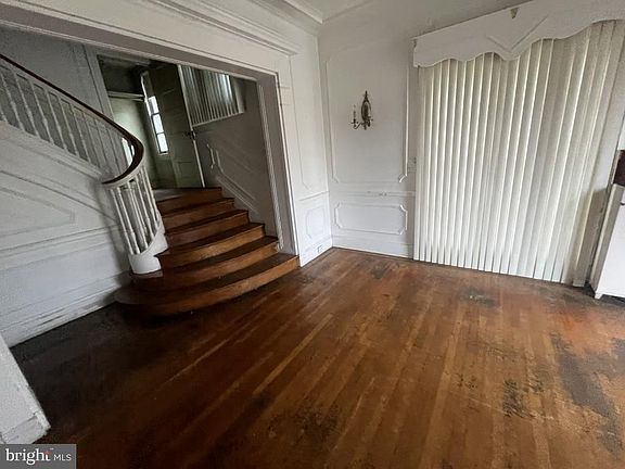 3rd image of 2700 Garrison Blvd
