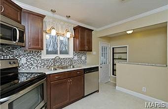 5th image of 10419 Antrim Dr