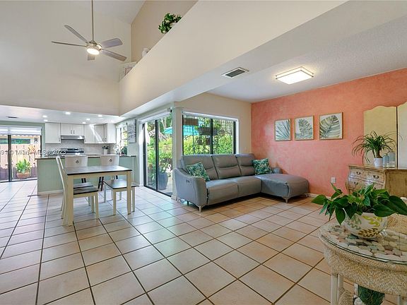 5th image of 11103 SW 132nd Ct #12-3