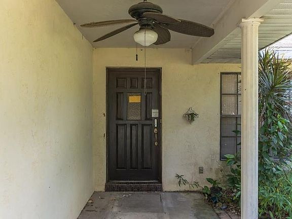 5th image of 195 23rd Ave