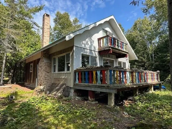 37261 S Lakewood Ln, De Tour Village, MI 49725