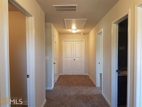 5th image of 210 Hastings Ct