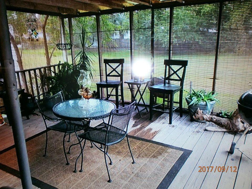 2nd image of 403 Maryland Blvd