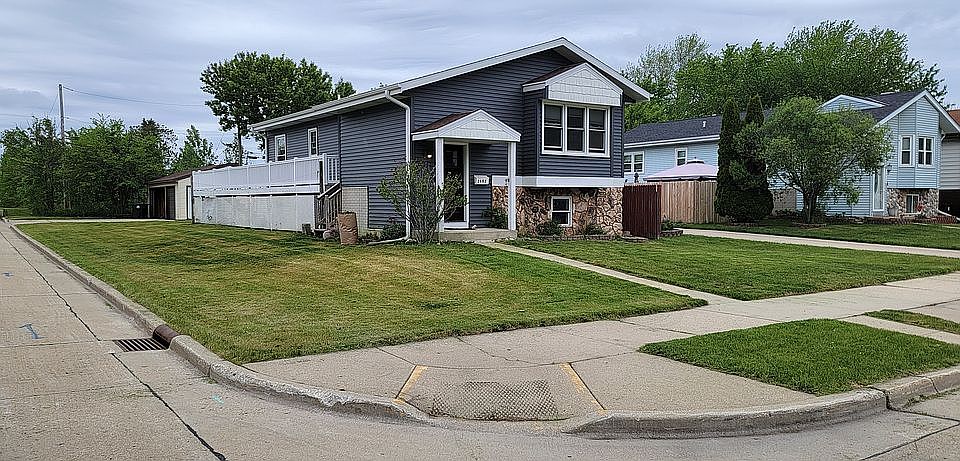 1st image of 2602 E Holmes Ave