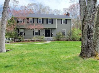 86 Michael Rd, Stamford, CT 06903