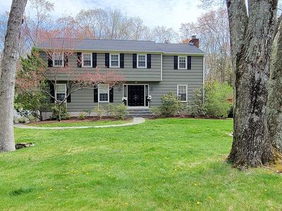 86 Michael Rd, Stamford, CT, 06903