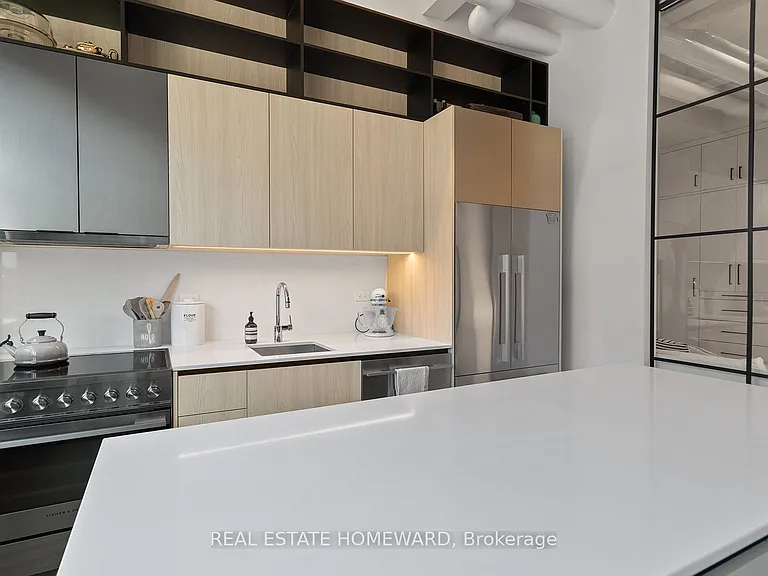 150 Logan Ave #207 — Photo 11