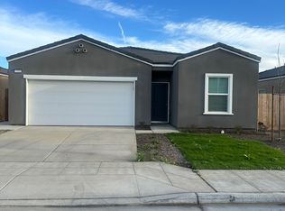 7355 W Donner Ave, Fresno, CA