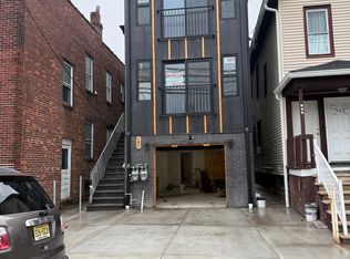 740 N 6th St Floor 2, Newark, NJ 07107