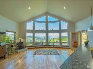 5330 Whispering Ridge Dr, Wenatchee, WA 98801