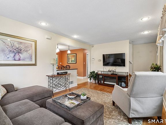 3rd image of 228 Raymond Street