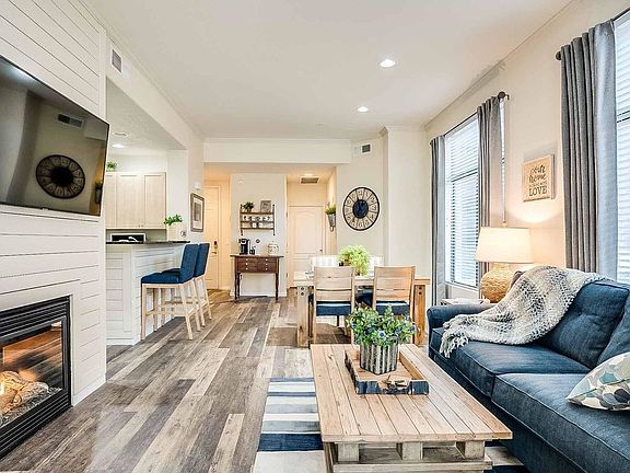 5th image of 11640 N Tatum Blvd Unit 1008