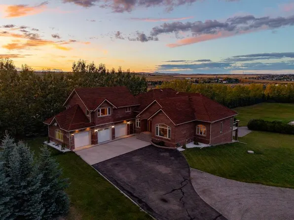 14004 S 402nd Ave E, Foothills County, AB T1S 6C4