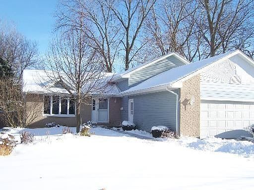 2nd image of 1269 Blakely St