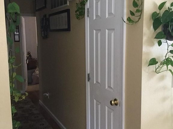 3rd image of 2106 Streamview Ct