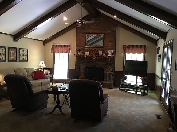 Main floor Greatroom