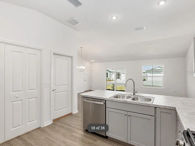 1746 Brody Ct — Photo 16