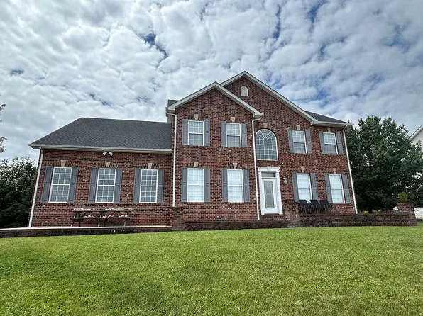 405 Buckingham Pte, Charleston, WV 25309