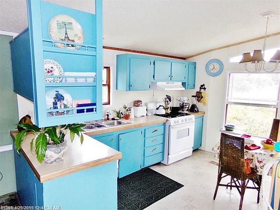 3rd image of 8 Weymouth Ln