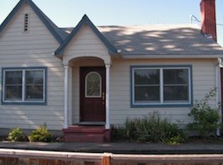 1055 Cal Young Rd, Eugene, OR 97401