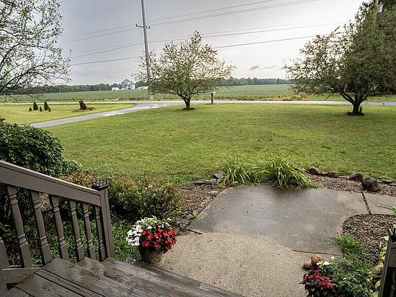 5th image of 2375 Nazor Rd