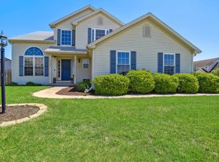 3504 S Myra Ridge Dr, Urbana, IL 61802