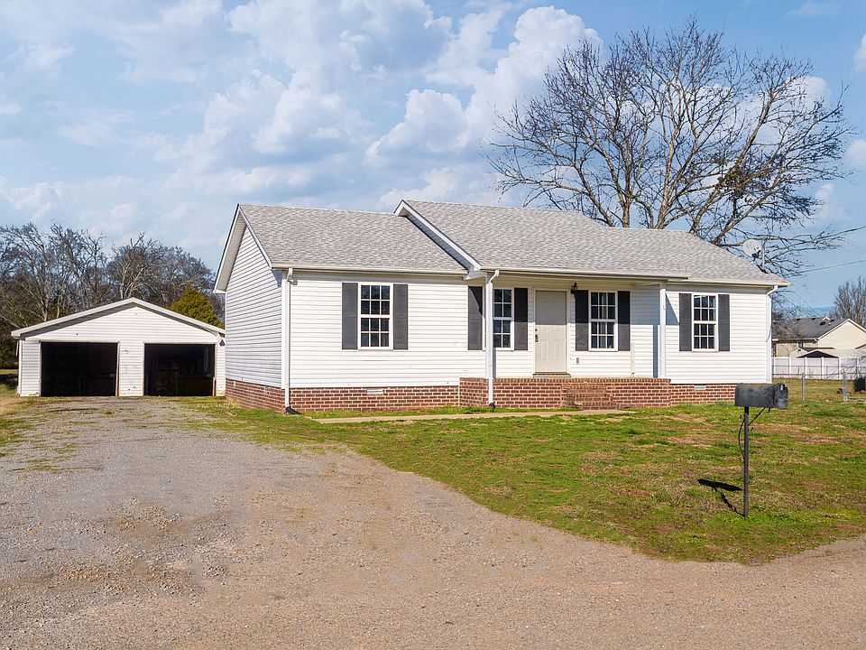 1st image of 106 Bradley Dr