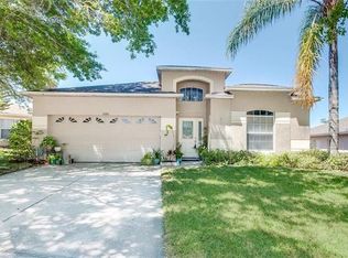 1060 Singleton Cir, Groveland, FL 34736