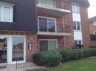 10740 S Kilpatrick Ave, Oak Lawn, IL 60453