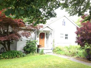 8103 Roosevelt Way NE, Seattle, WA 98115