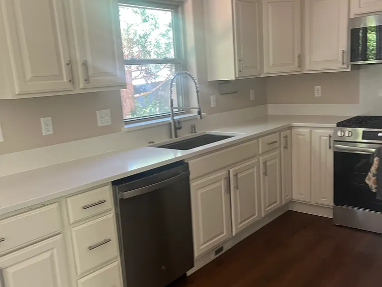670 SE Glencoe Pl — Photo 19