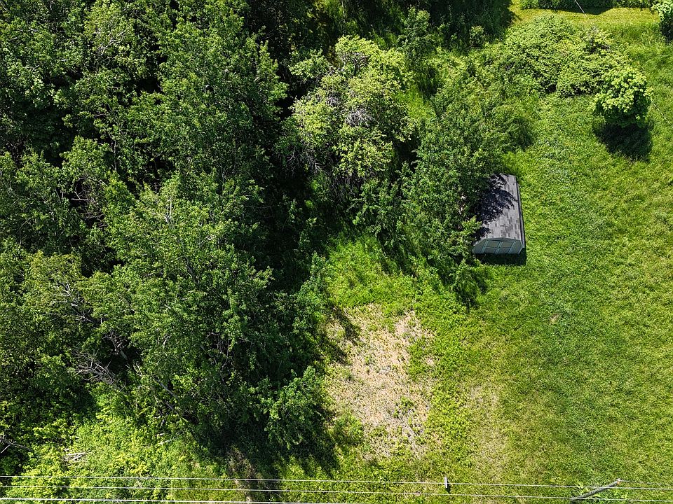 2nd image of E22041 Everett Ave