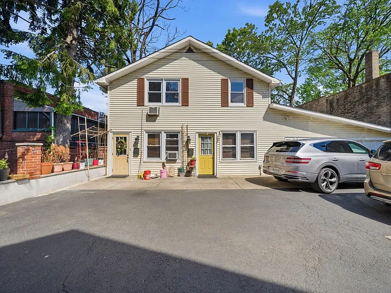 386 Kinderkamack Rd — Photo 14