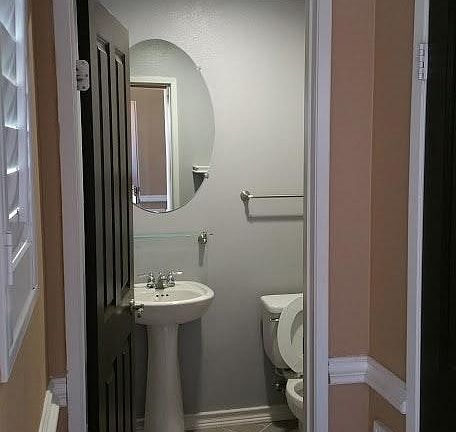 Guests Bathroom