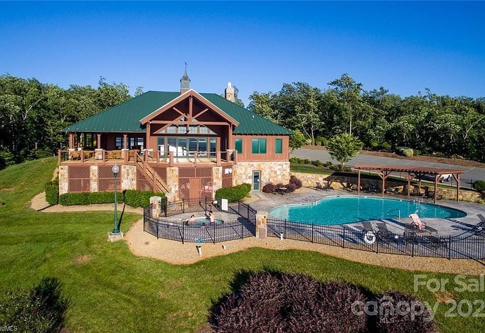1st image of 412 Healing Springs Dr