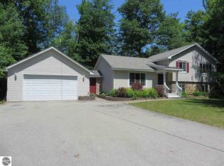 6623 Forest Dr, Kewadin, MI 49648