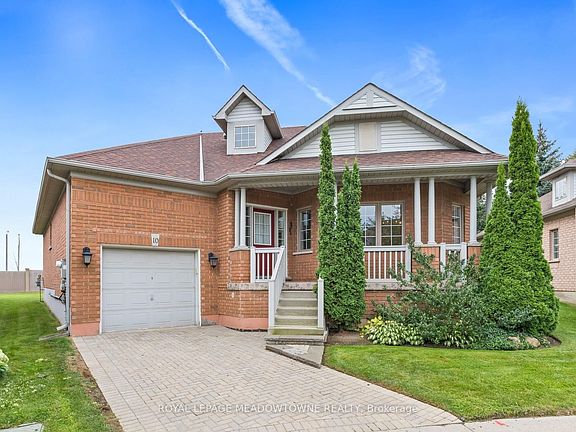 2nd image of 10 Orchard Park Gate