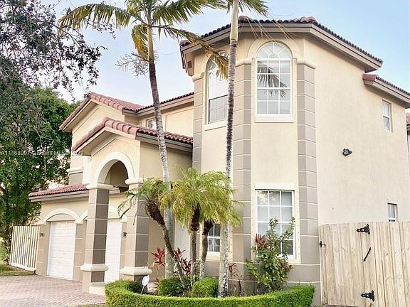 4th image of 11315 NW 78th St #11315